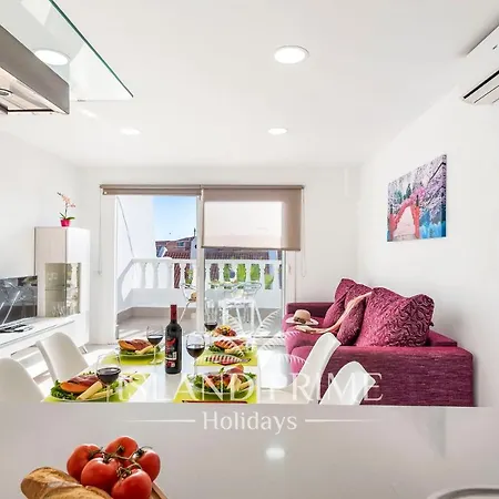 1 In Club Sc268 Appartement *